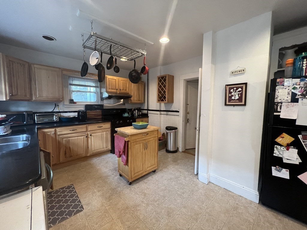 95 Westbourne Terrace, Unit 1 Brookline, MA 02446 - Photo 3 of 27