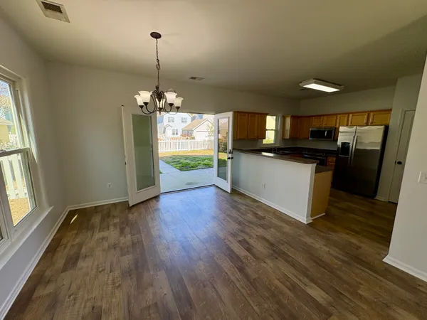 $2,000 | 218 Trillium Avenue, Summerville, SC 29483