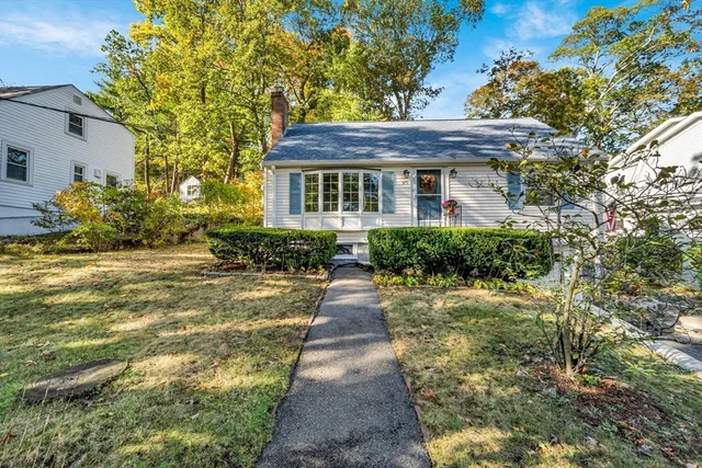 $895,000 | 375 Marrett Road, Lexington, MA 02421