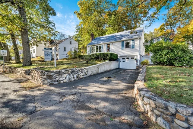 $895,000 | 375 Marrett Road, Lexington, MA 02421