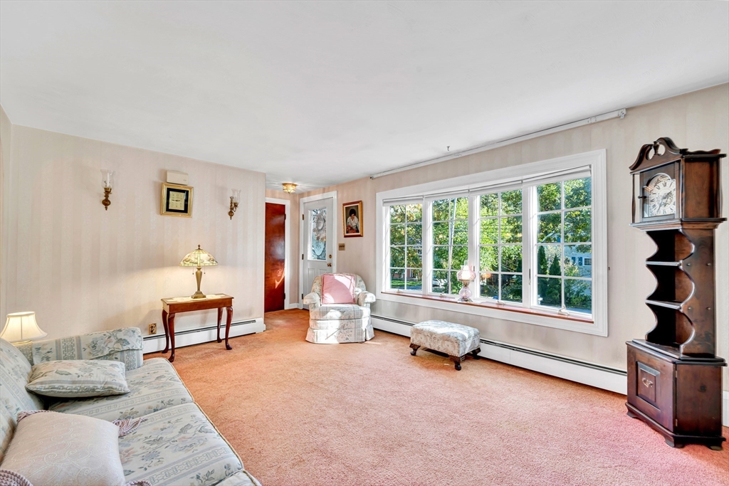 375 Marrett Road Lexington, MA 02421 - Photo 7 of 32 Gallery Image 7