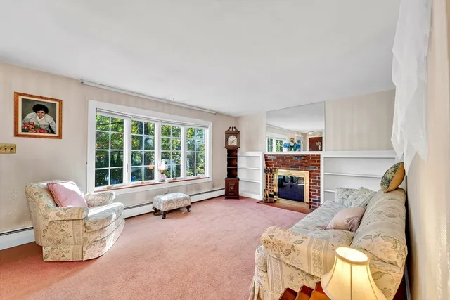 $895,000 | 375 Marrett Road, Lexington, MA 02421