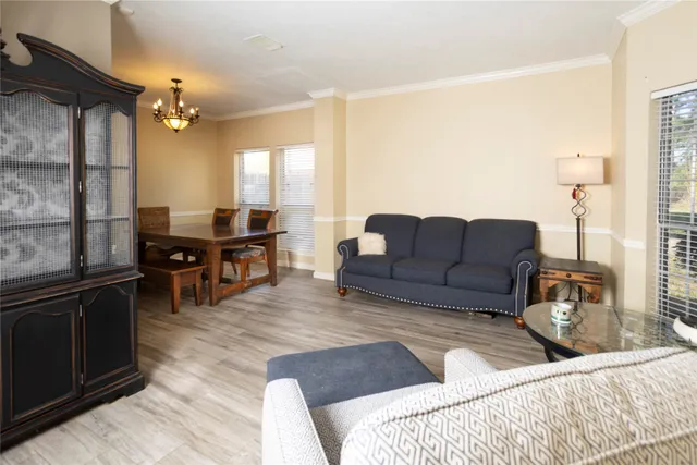 $317,500 | 1015 Highland Woods Drive, Highlands, TX 77562