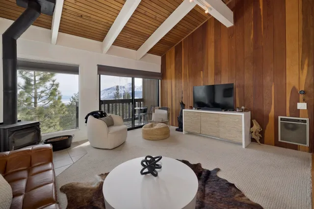 $999,000 | 94 John Muir Road, Unit 117, Mammoth Lakes, CA 93546