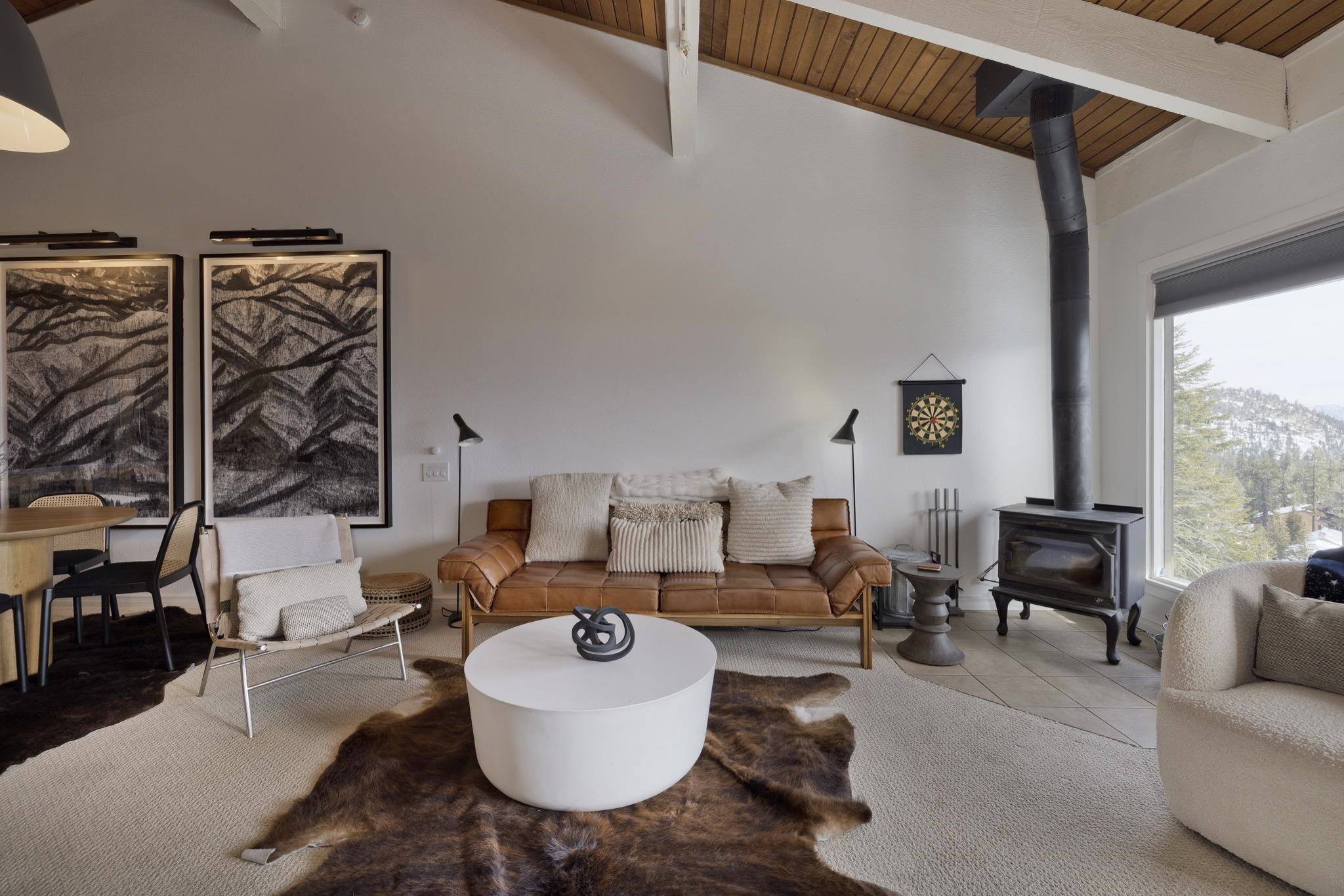 94 John Muir Road, Unit 117 Mammoth Lakes, CA 93546 - Photo 3 of 38