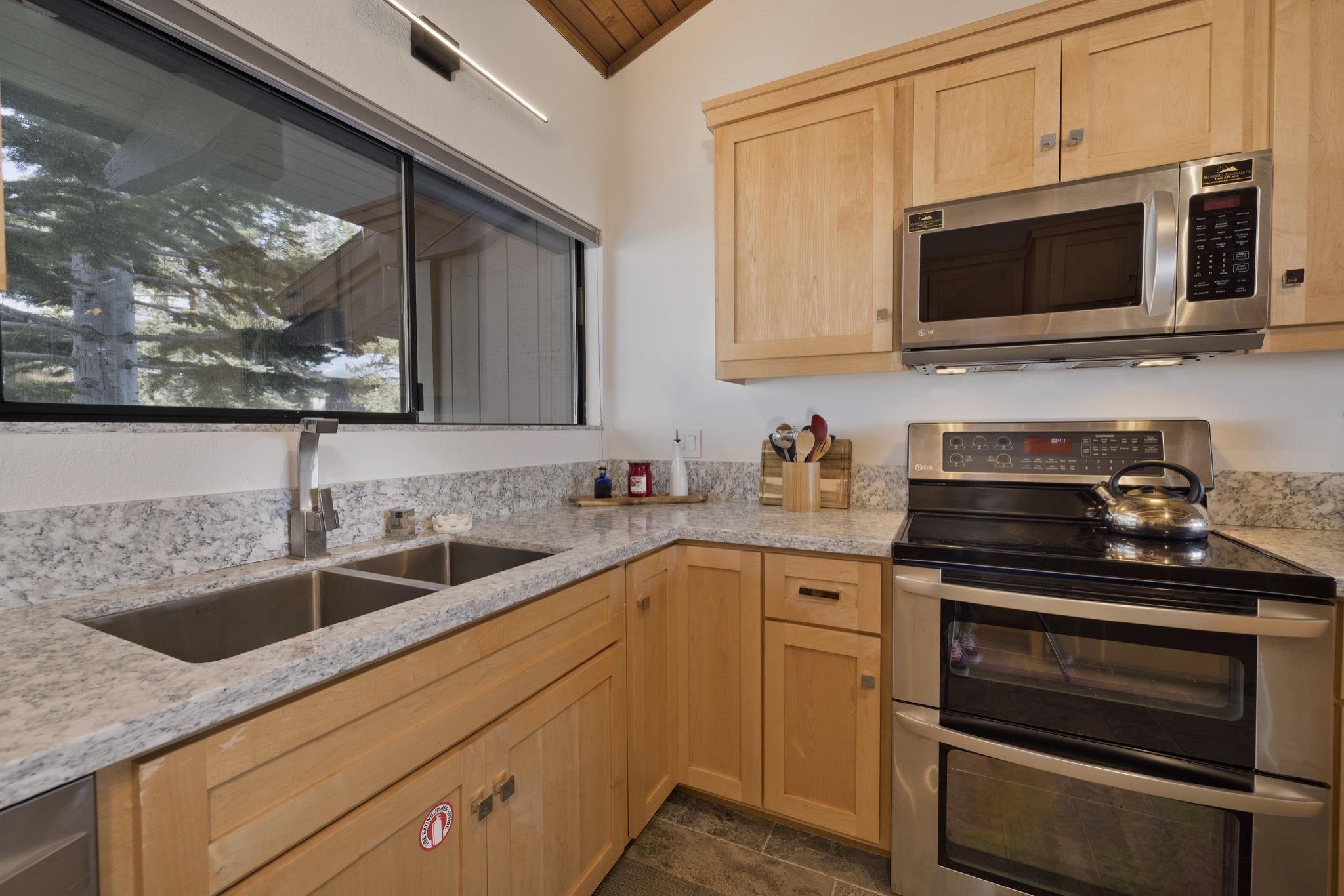 94 John Muir Road, Unit 117 Mammoth Lakes, CA 93546 - Photo 10 of 38