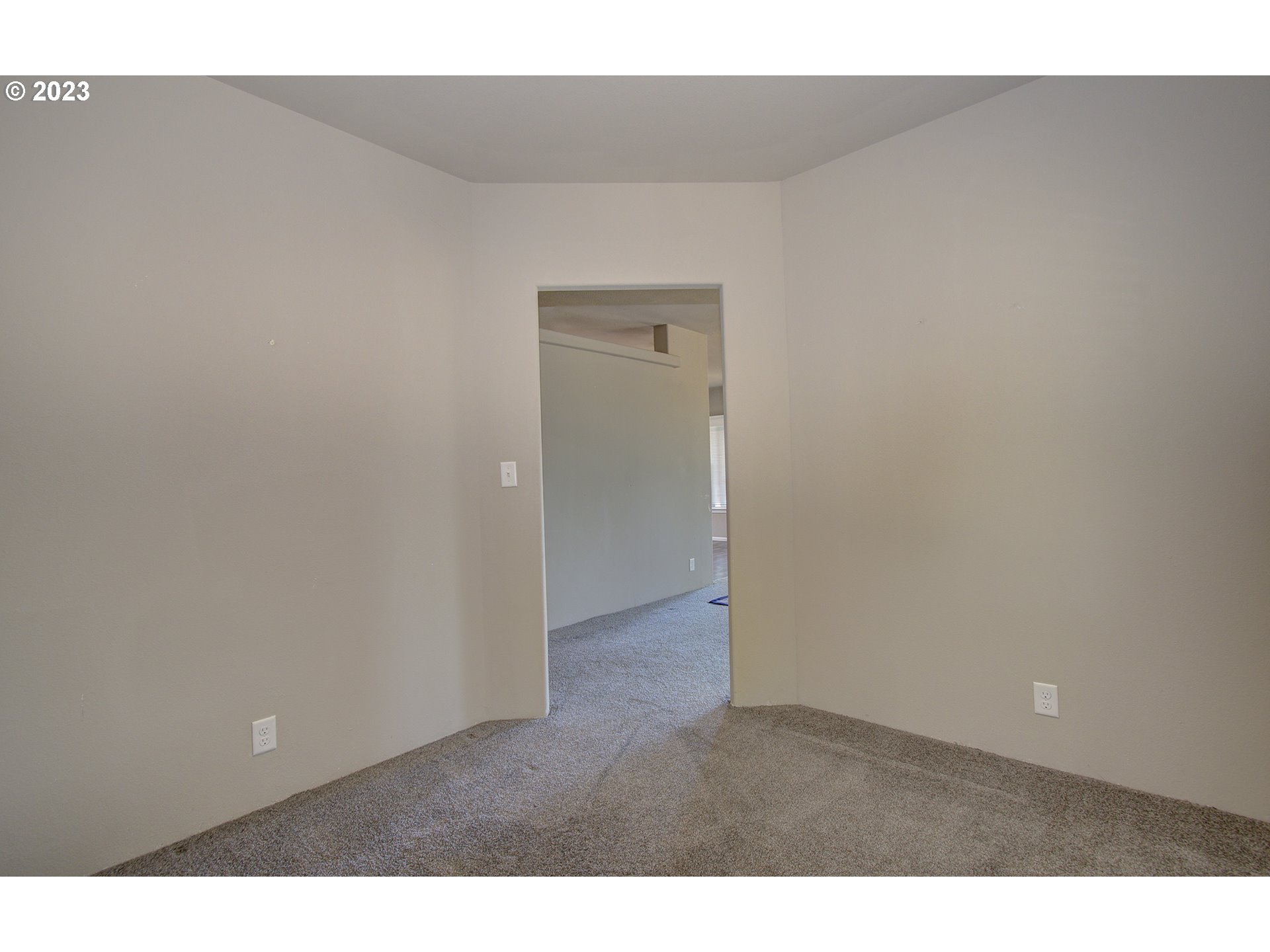 136 Stringtown Road Ilwaco, WA 98624 - Photo 26 of 47 a view of an empty room