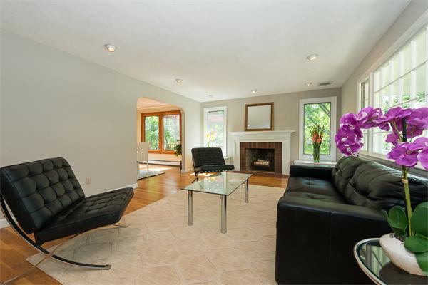 15 Dudley Road Lexington, MA 02421 - Photo 3 of 30