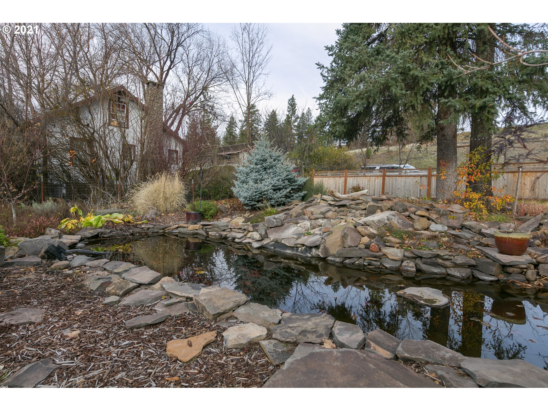 80184 Dodson Road Tygh Valley, OR 97063 - Photo 2 of 17 Gallery Image 2
