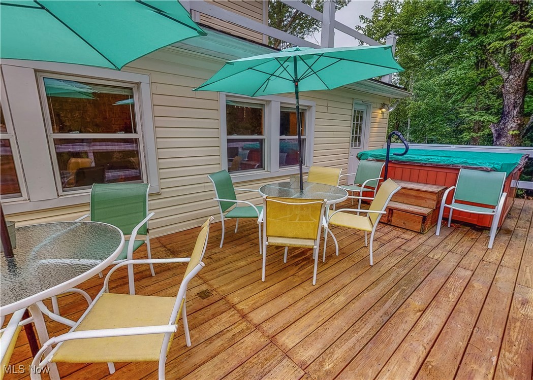 5696 Steubenville Road Southeast Amsterdam, OH 43903 - Photo 35 of 50 View of deck
