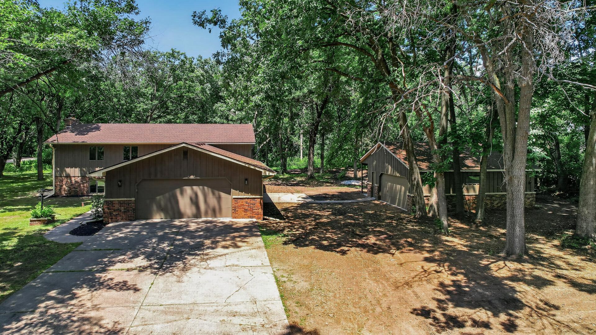 253 Sommers Landing Road North Hudson, WI 54016 - Photo 3 of 12