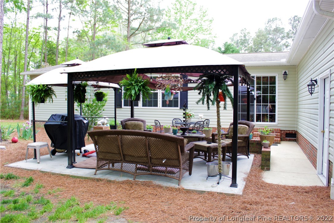 639 Ridge View Drive Cameron, NC 28326 - Photo 2 of 32 Gallery Image 2