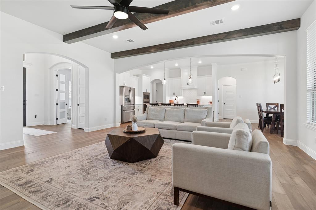 587 Old Agnes Road Weatherford, TX 76088 - Photo 7 of 34