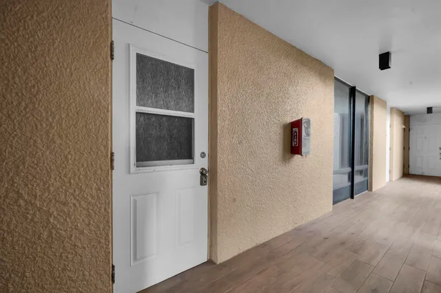 $2,500 | 3492 Northeast Causeway Boulevard, Unit 103, Jensen Beach, FL 34957