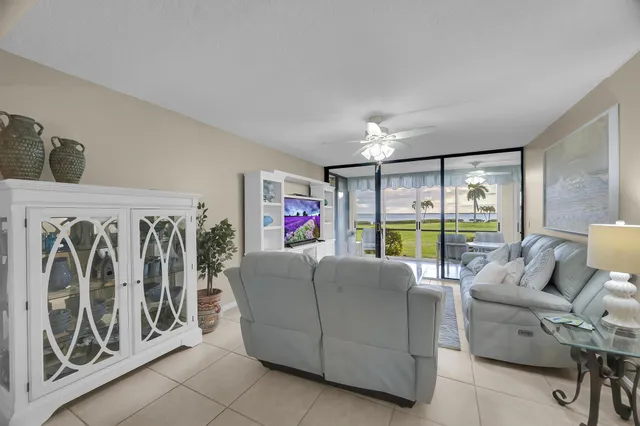 $2,500 | 3492 Northeast Causeway Boulevard, Unit 103, Jensen Beach, FL 34957