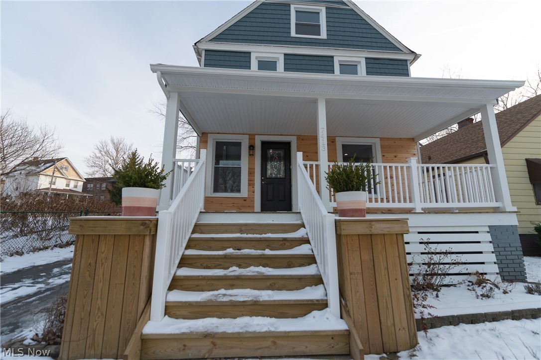 7413 Rutledge Avenue Cleveland, OH 44102 - Photo 3 of 35 Gallery Image 3
