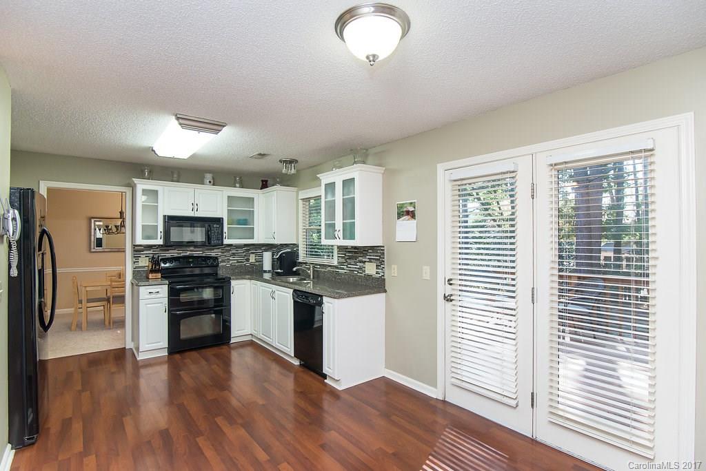 209 Point Wylie Lane, Unit 101 Fort Mill, SC 29708 - Photo 10 of 24