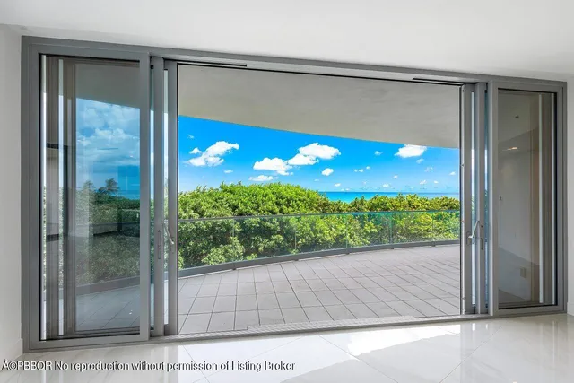 $7,500,000 | 1500 South Beach Road, Unit 301, Tequesta, FL 33469