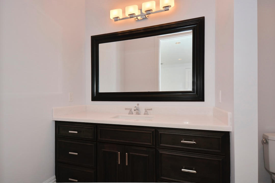 2175 West Silver Palm Road Boca Raton, FL 33432 - Photo 30 of 37 Bathroom 3