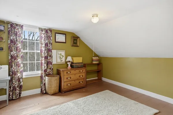 $329,000 | 118 North Leverett Road, Leverett, MA 01054