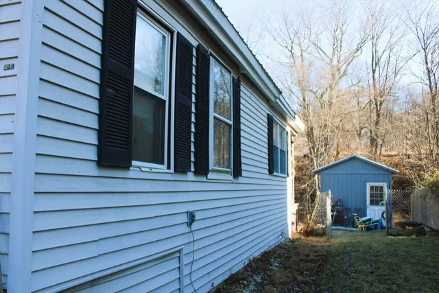 $139,900 | 73 Washington Street, Greenfield, MA 01301