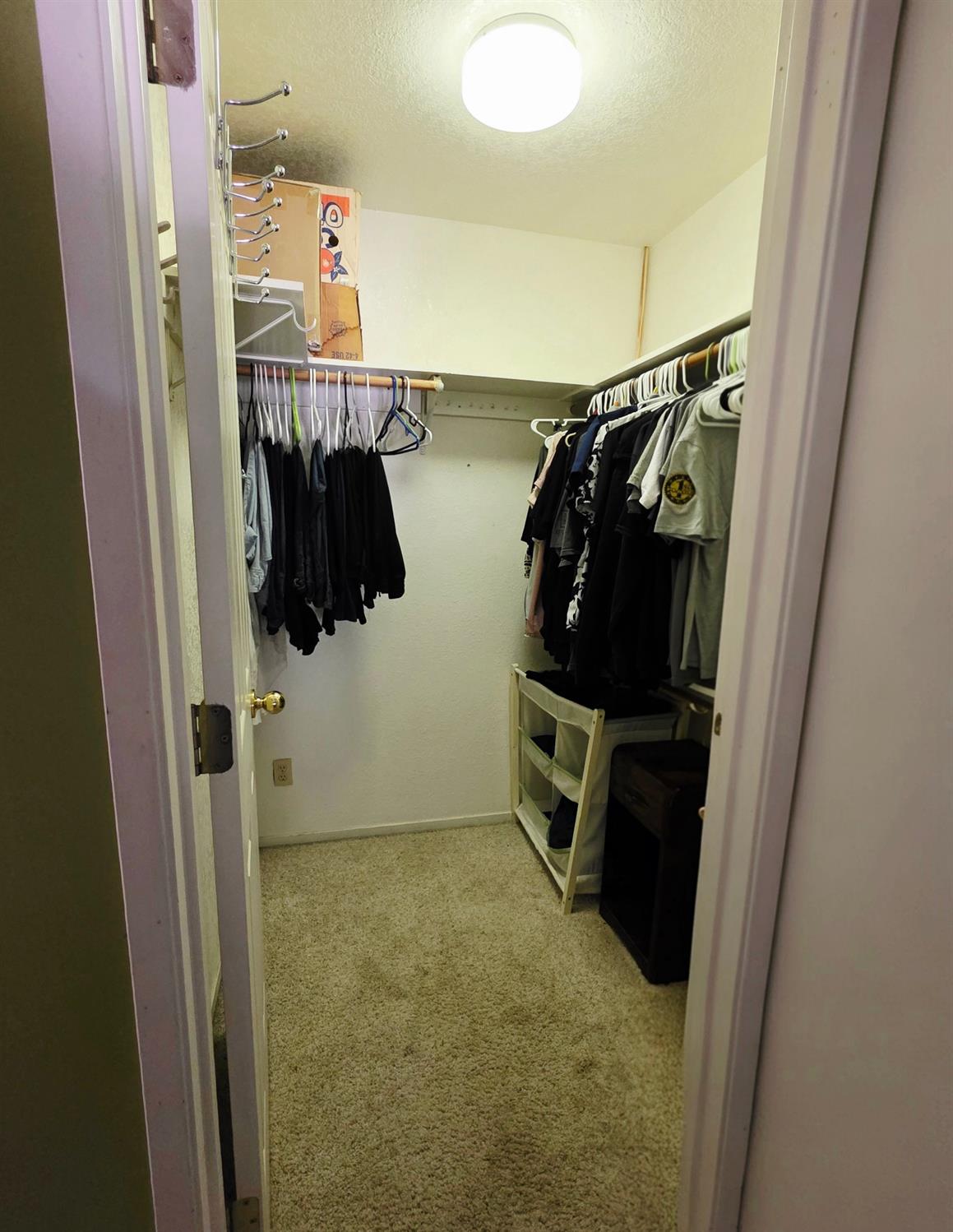 2214 Holt Avenue Sanger, CA 93657 - Photo 30 of 54
