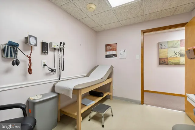 a view of a workspace with kitchen