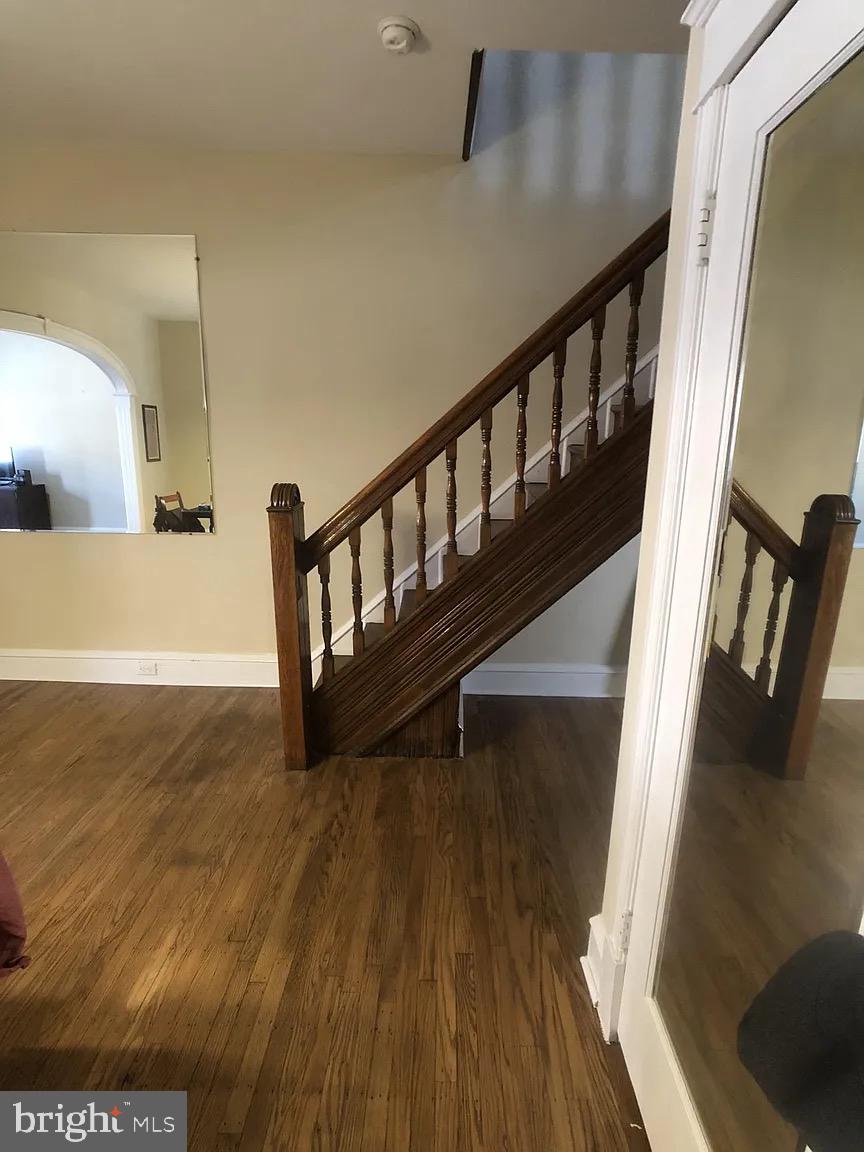 1816-18 East Passyunk Avenue Philadelphia, PA 19148 - Photo 55 of 58 a view of entryway with wooden floor