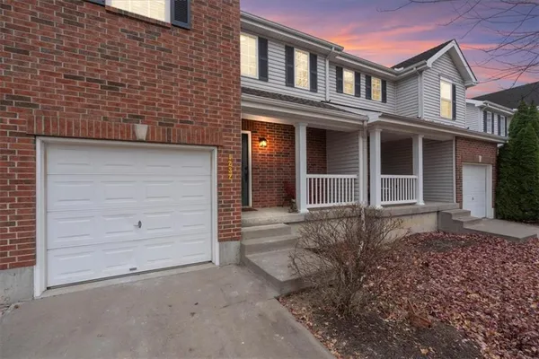 $309,900 | 1232 Southwest Wysteria Drive, Lee's Summit, MO 64082