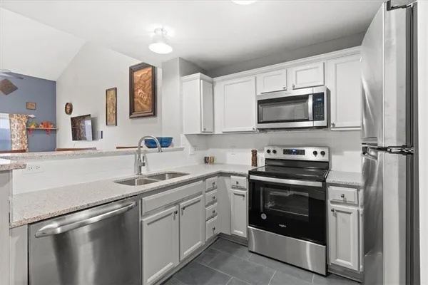 $309,900 | 1232 Southwest Wysteria Drive, Lee's Summit, MO 64082