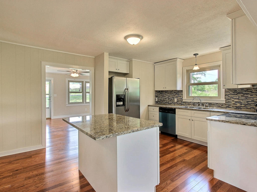 2310 Devault Bridge Road Piney Flats, TN 37686 - Photo 6 of 30 New stainless appliances