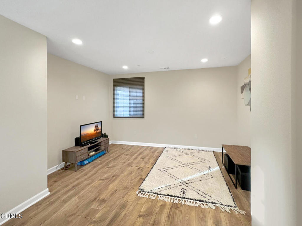 1653 Range Road Oxnard, CA 93036 - Photo 11 of 31