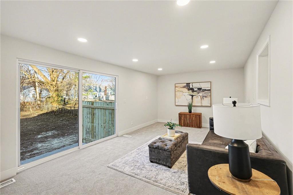 5312 Reeds Road Mission, KS 66202 - Photo 12 of 28