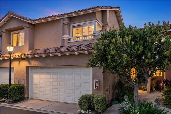 $1,150,000 | 13367 Calle Antequera, Tustin, CA 92782