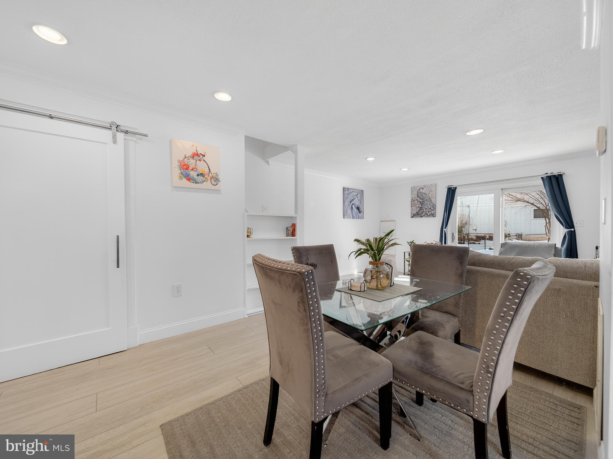 609 Cedarleaf Avenue Capitol Heights, MD 20743 - Photo 16 of 42 a view of a dining room with furniture