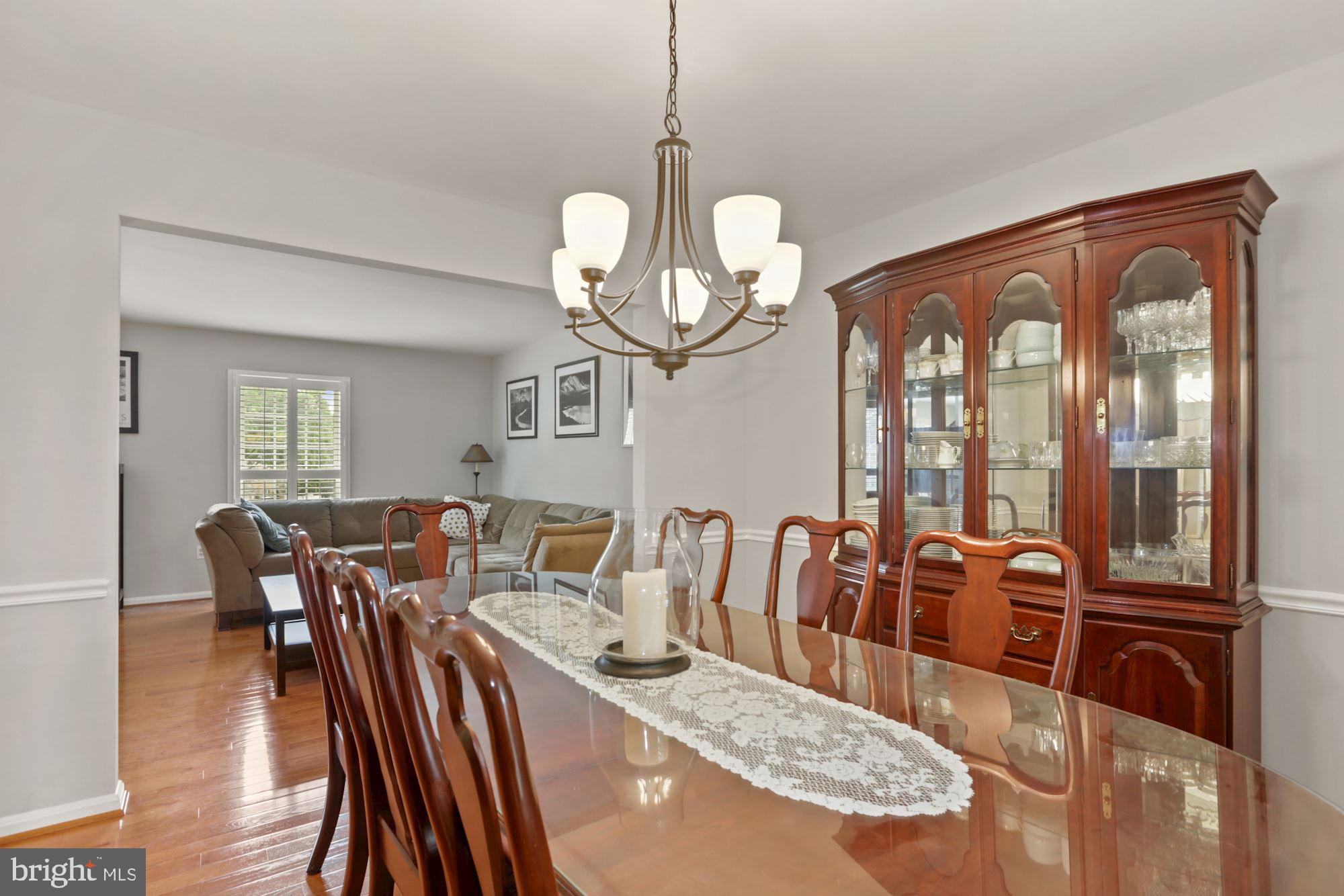 7919 Viola Street Springfield, VA 22152 - Photo 6 of 30 Gallery Image 6