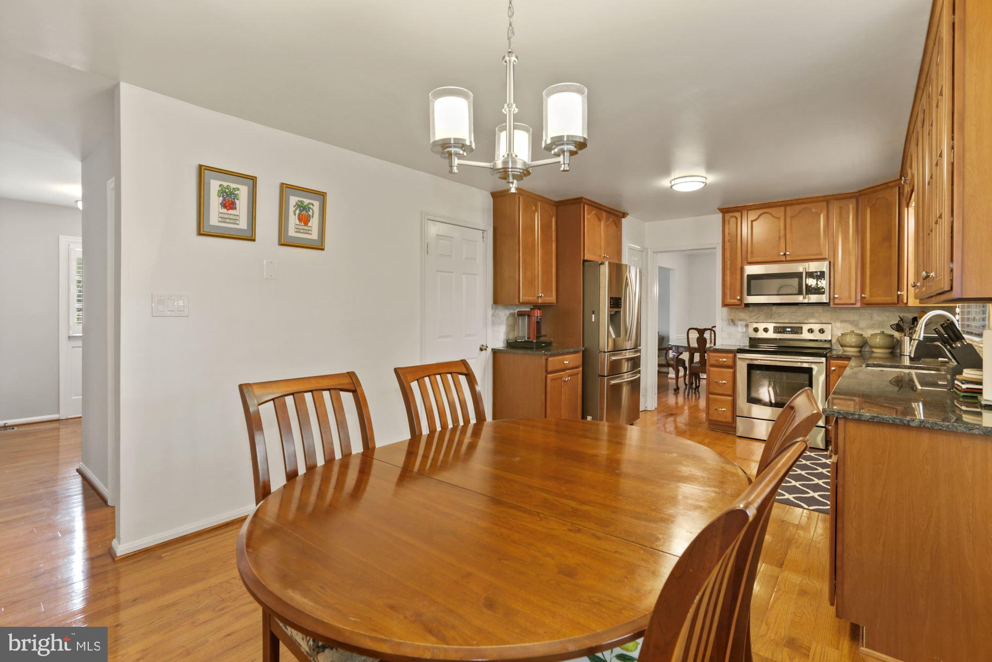 7919 Viola Street Springfield, VA 22152 - Photo 9 of 30 Gallery Image 9