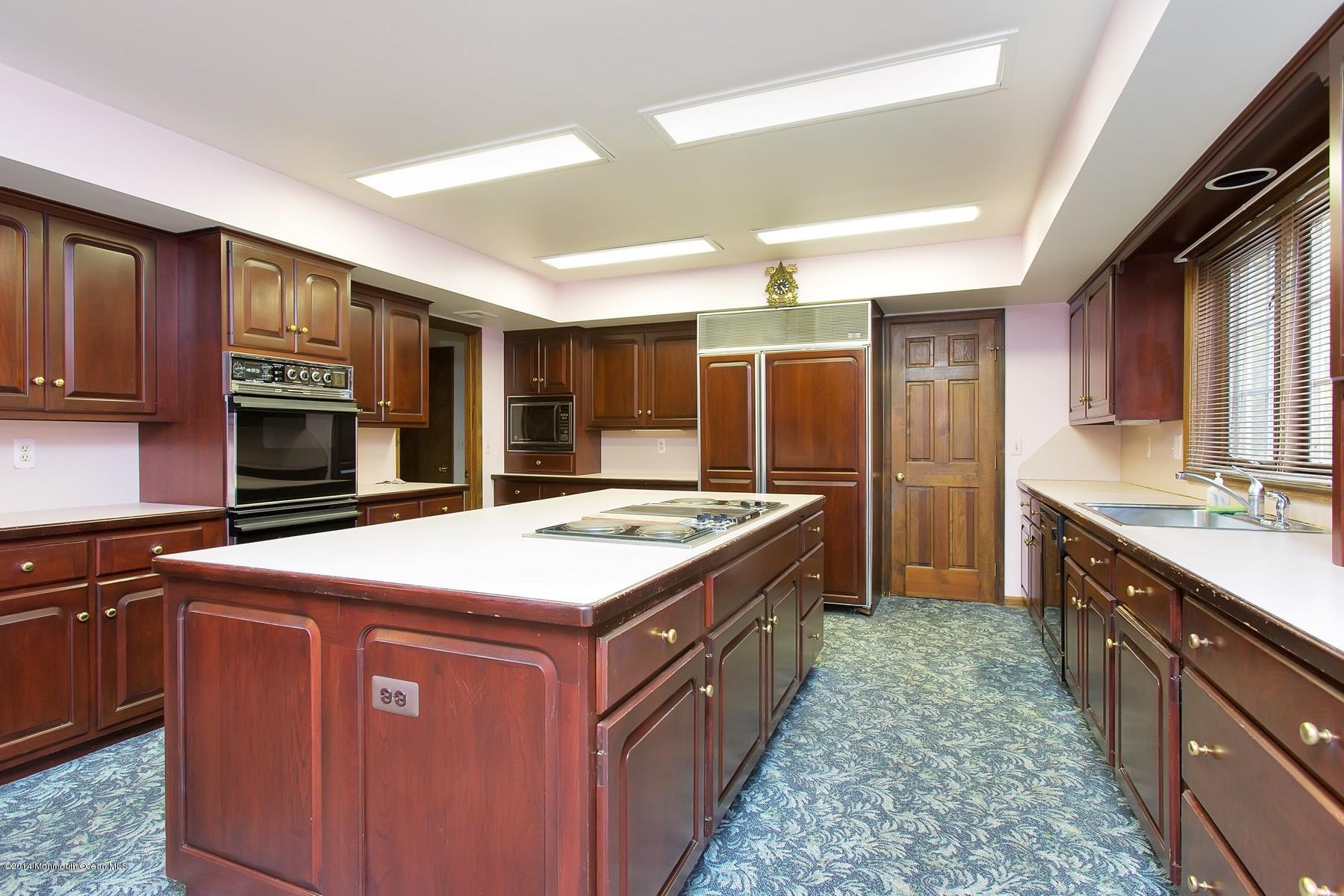 155 Ridge Road Rumson, NJ 07760 - Photo 16 of 33 Kitchen