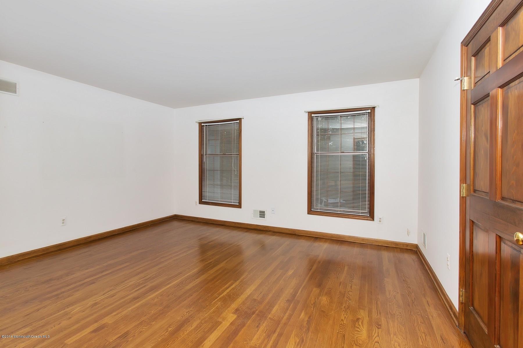 155 Ridge Road Rumson, NJ 07760 - Photo 24 of 33 One of 4 Bedrooms
