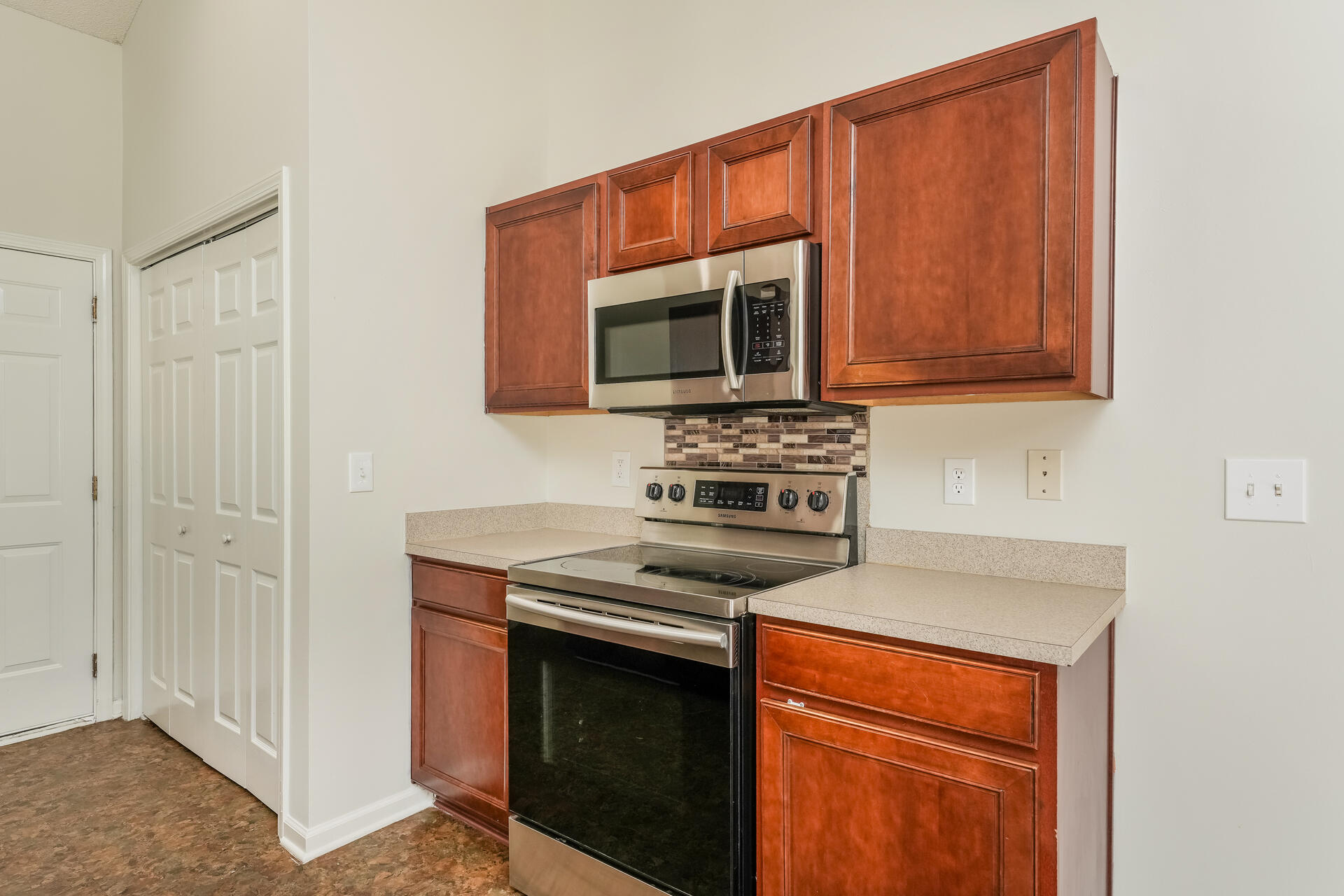 159 Old Tree Road Goose Creek, SC 29445 - Photo 7 of 15 listing_6