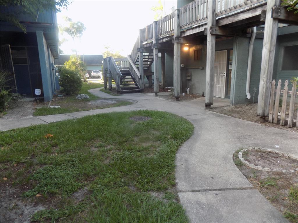 613 Southwest 75th Street, Unit 101 Gainesville, FL 32607 - Photo 27 of 27