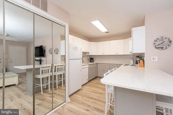 $289,500 | 14409 Lighthouse Avenue, Unit 8, Ocean City, MD 21842