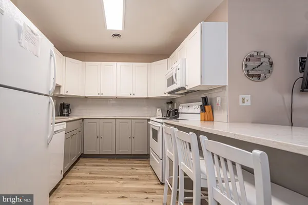 $289,500 | 14409 Lighthouse Avenue, Unit 8, Ocean City, MD 21842