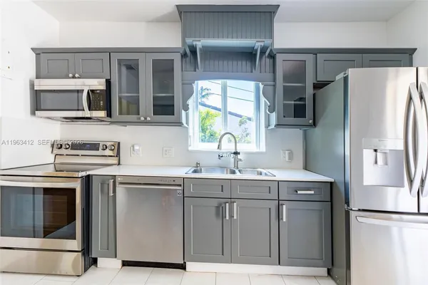 $5,950 | 630 Southwest 25th Road, Miami, FL 33129