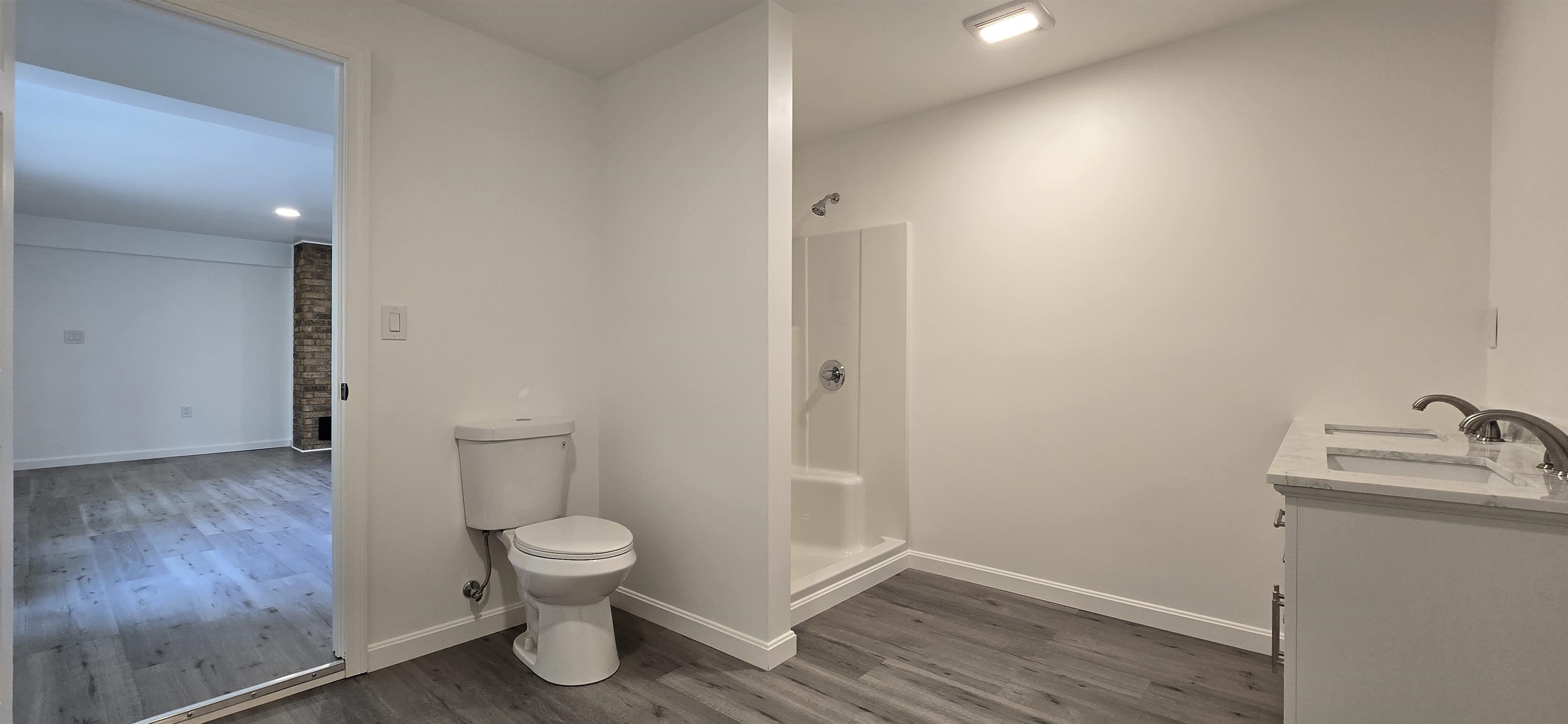 1578 Dover Road Epsom, NH 03234 - Photo 15 of 16