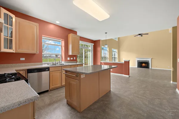 $529,900 | 10999 Manhattan Drive, Huntley, IL 60142