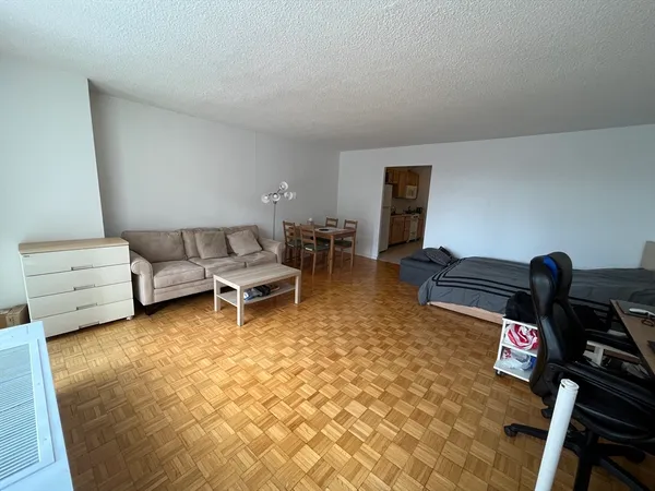 $2,500 | 44 Washington Street, Unit 606, Brookline, MA 02445