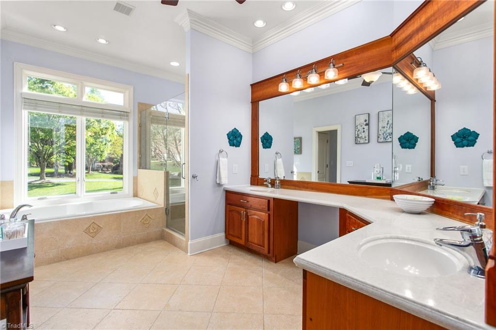 6699 Fegan Road Summerfield, NC 27358 - Photo 17 of 50 Primary Bathroom