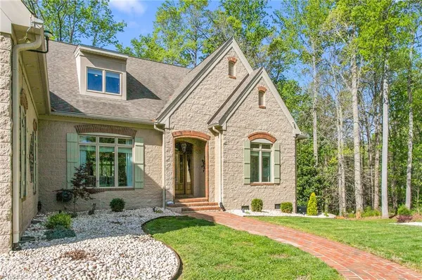 $990,000 | 6699 Fegan Road, Summerfield, NC 27358