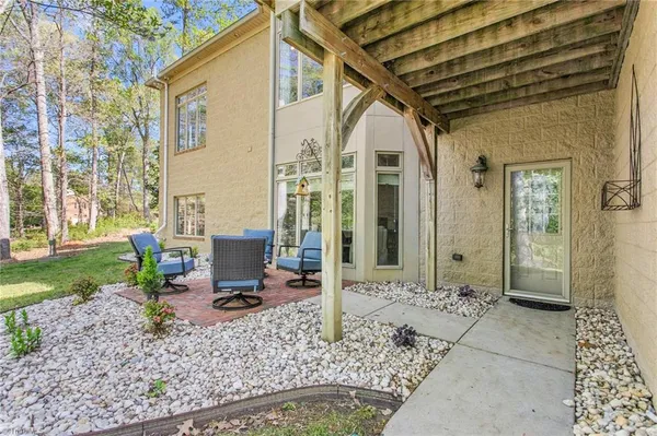 $990,000 | 6699 Fegan Road, Summerfield, NC 27358